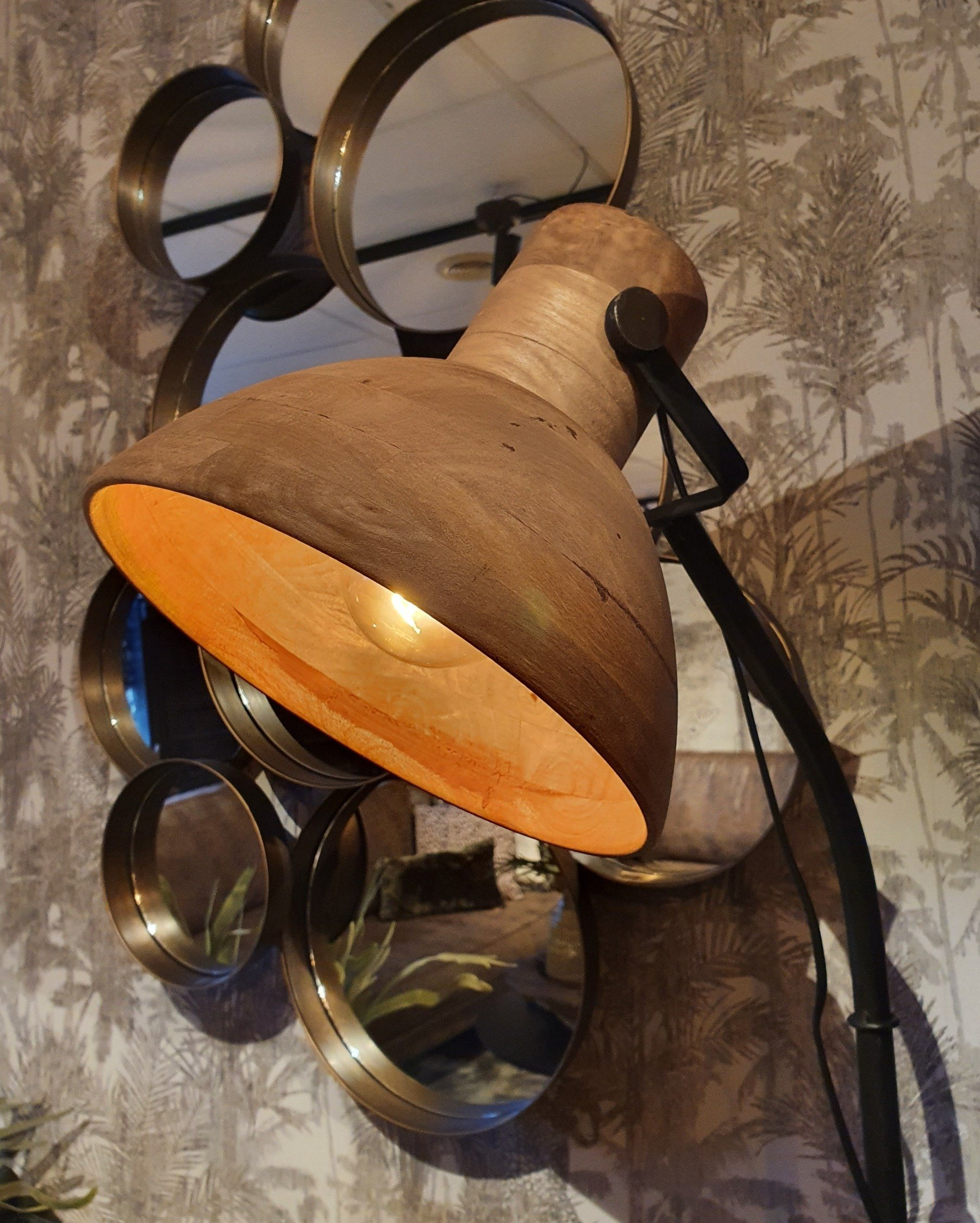 Industriële vloerlamp spot metaal