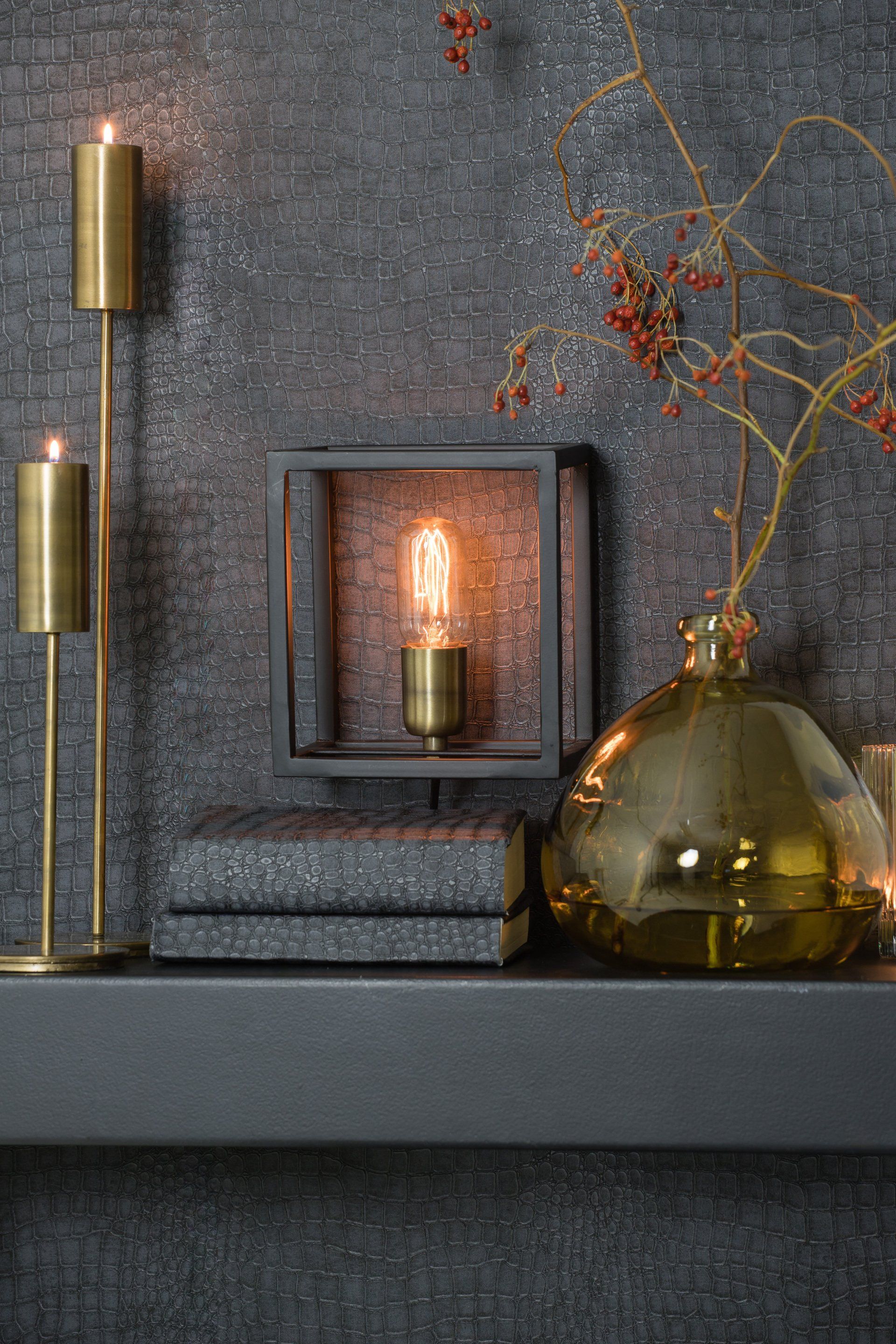 Wandlamp vierkant kader zwart metaal