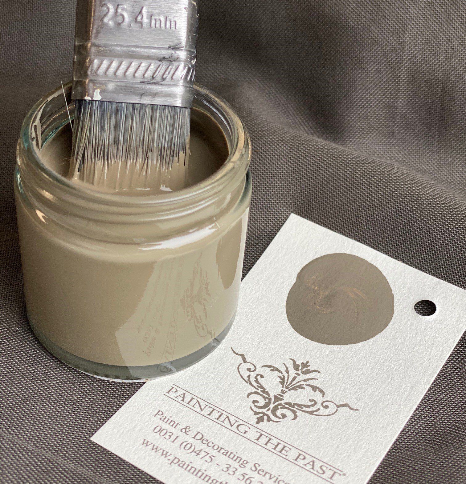 krijt verf painting the past raw umber nc79