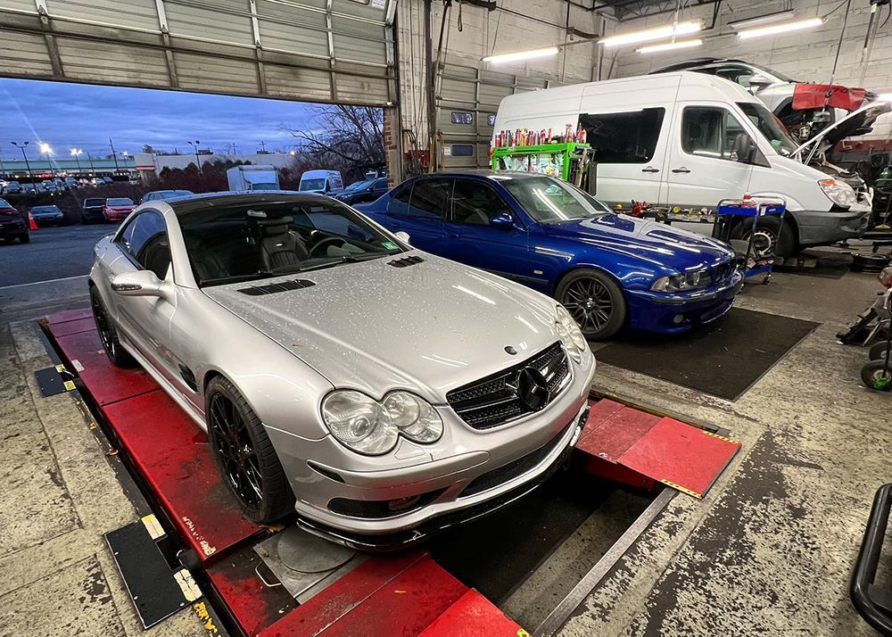 Carlo's Tire & Repair Gallery Image