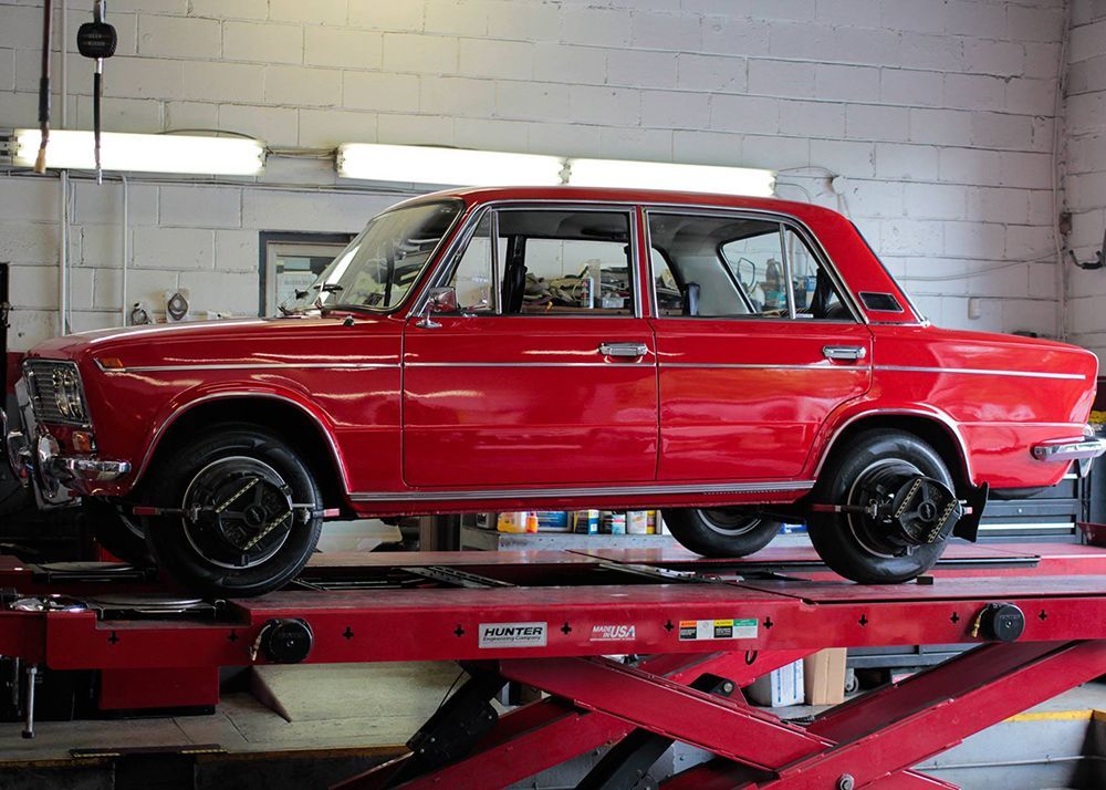 Carlo's Tire & Repair Gallery Image