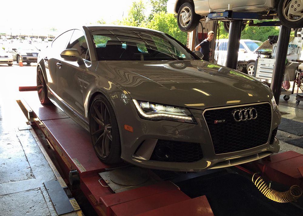 Carlo's Tire & Repair Gallery Image