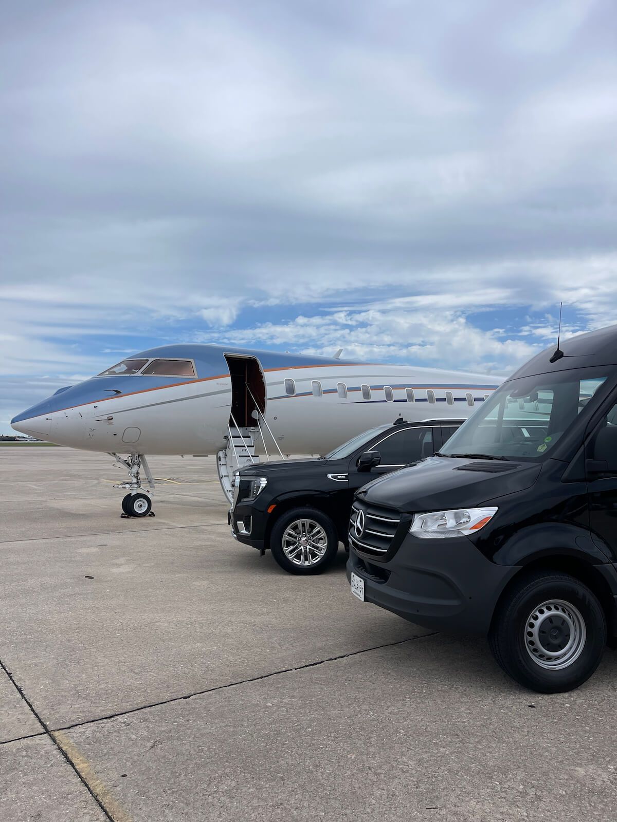 MCO Airport private black car service Orlando
