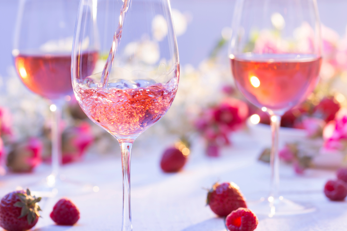 Pretty in pink (champagne)