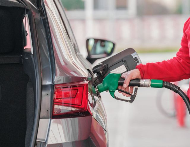 Does Premium Gas Help Your Car: Boost Performance and Efficiency?