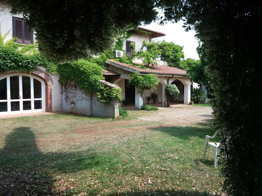 residenza e giardino