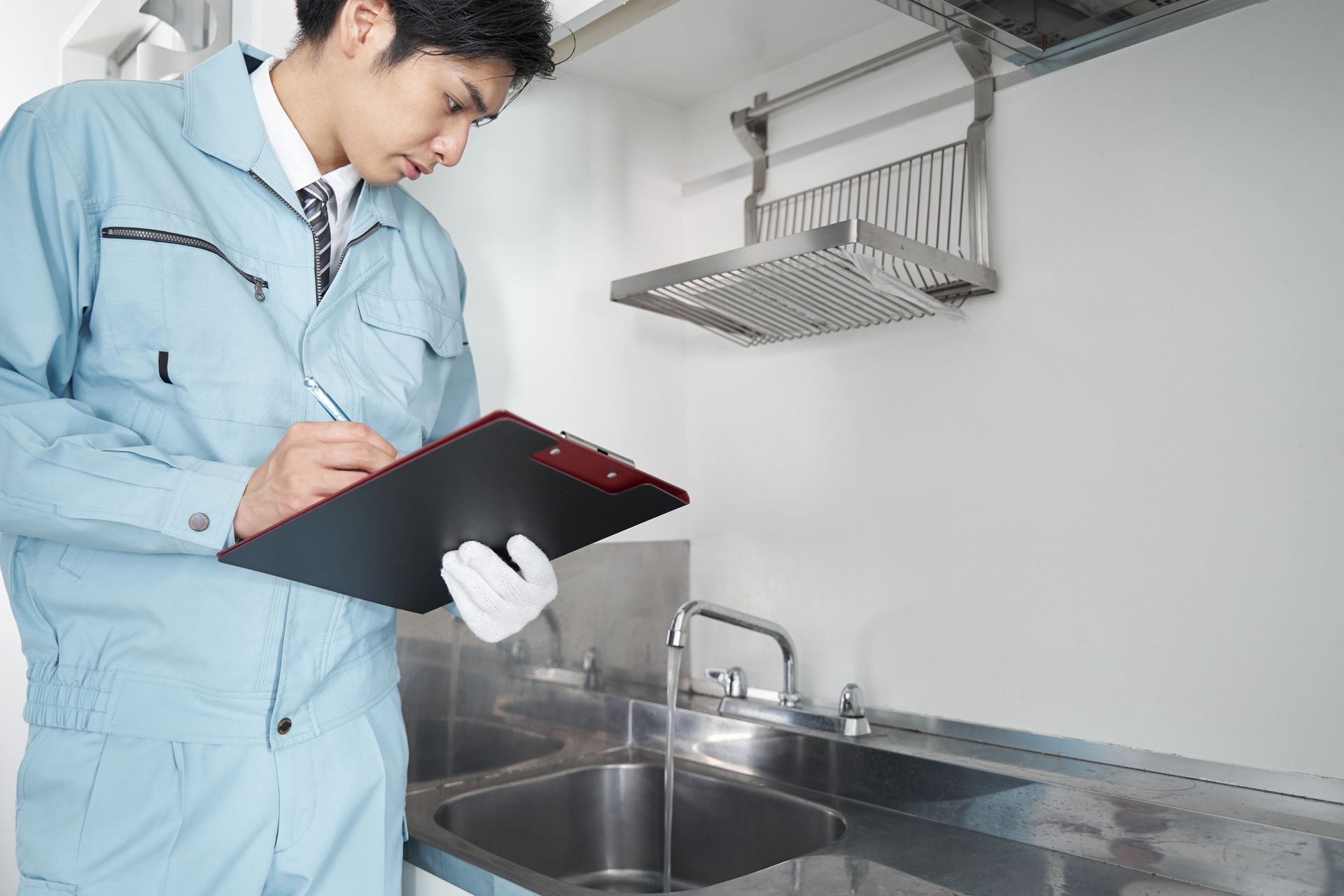 Greenies-Fuel-Solutions-Inspector