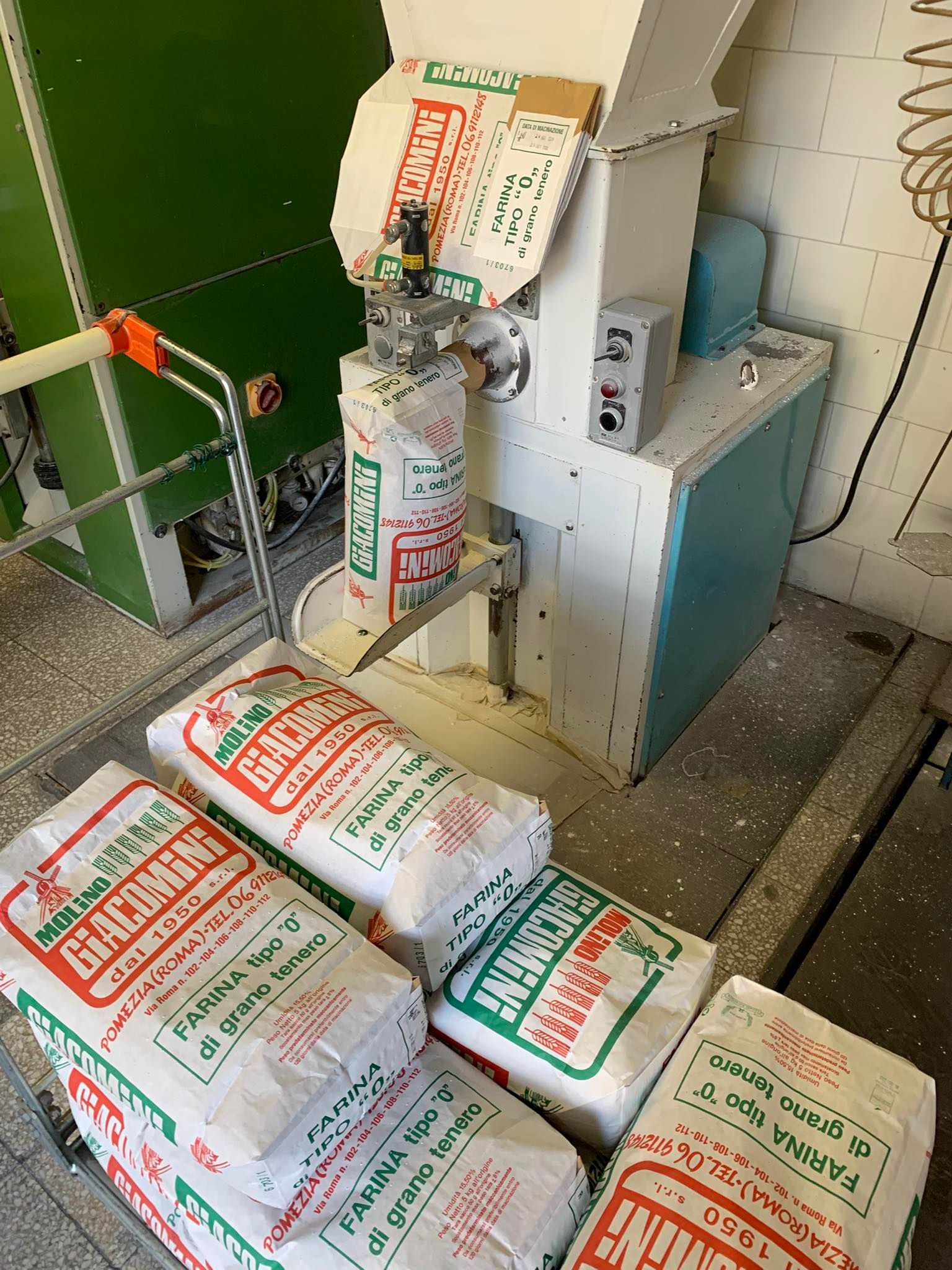 Farina di grano tenero Molino Giacomini
