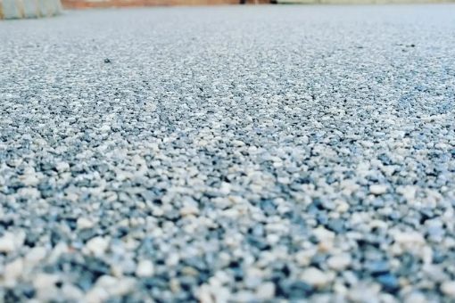 Close up of a grey resin bound driveway in Coventry