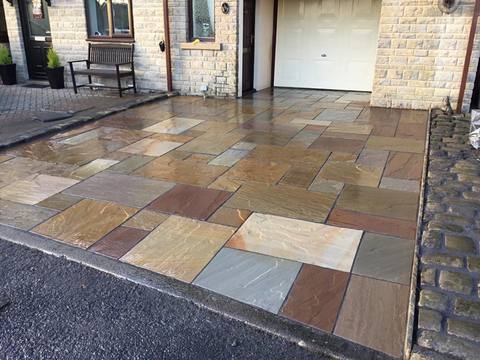Indian Stone driveway in Coventry using different colours and sizes of slabs