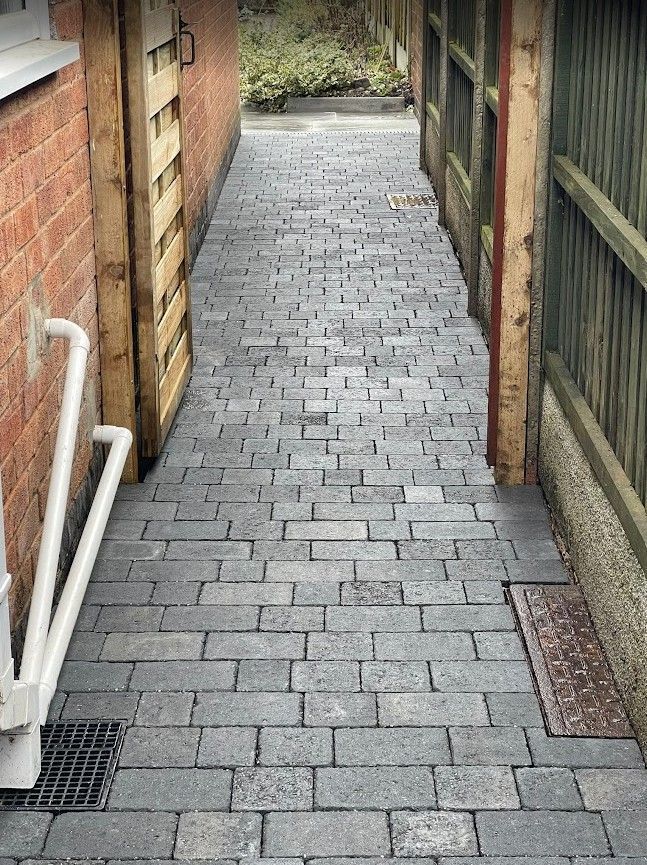 block paving pathway in Binley Woods, Coventry
