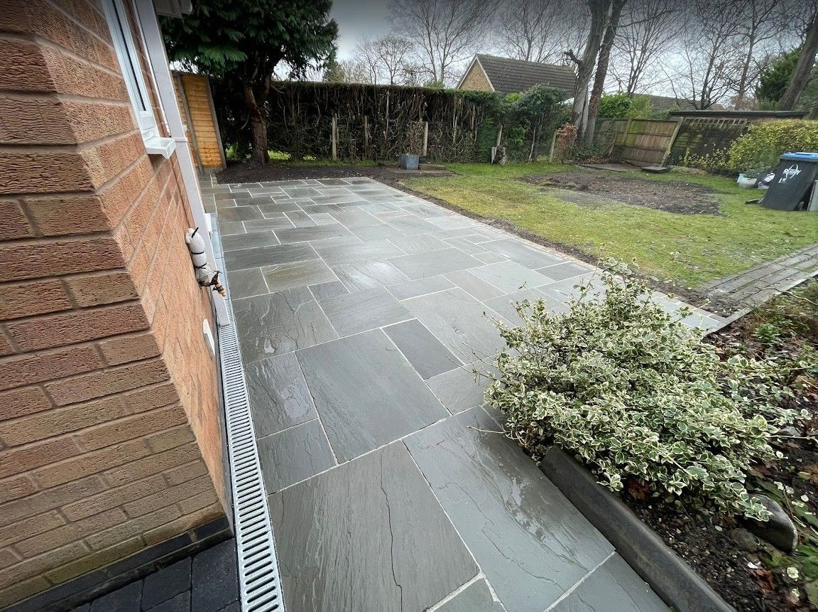 New sandstone paving patio in Binley Woods, Coventry