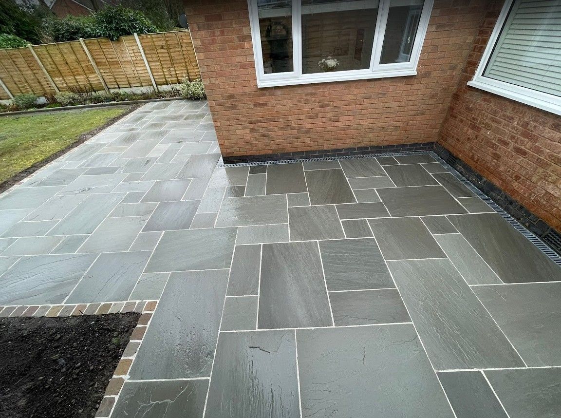 New sandstone paving patio in Binley Woods, Coventry