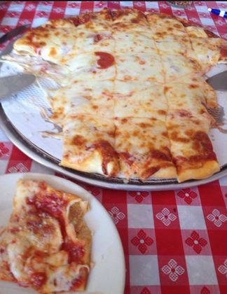 Cheese Pizza - Italian Cuisine in Westchester, IL