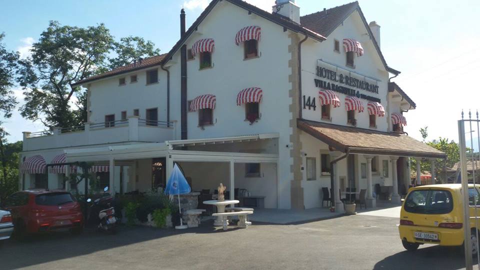 Realizzazione di un gazebo in legno per un ristorante