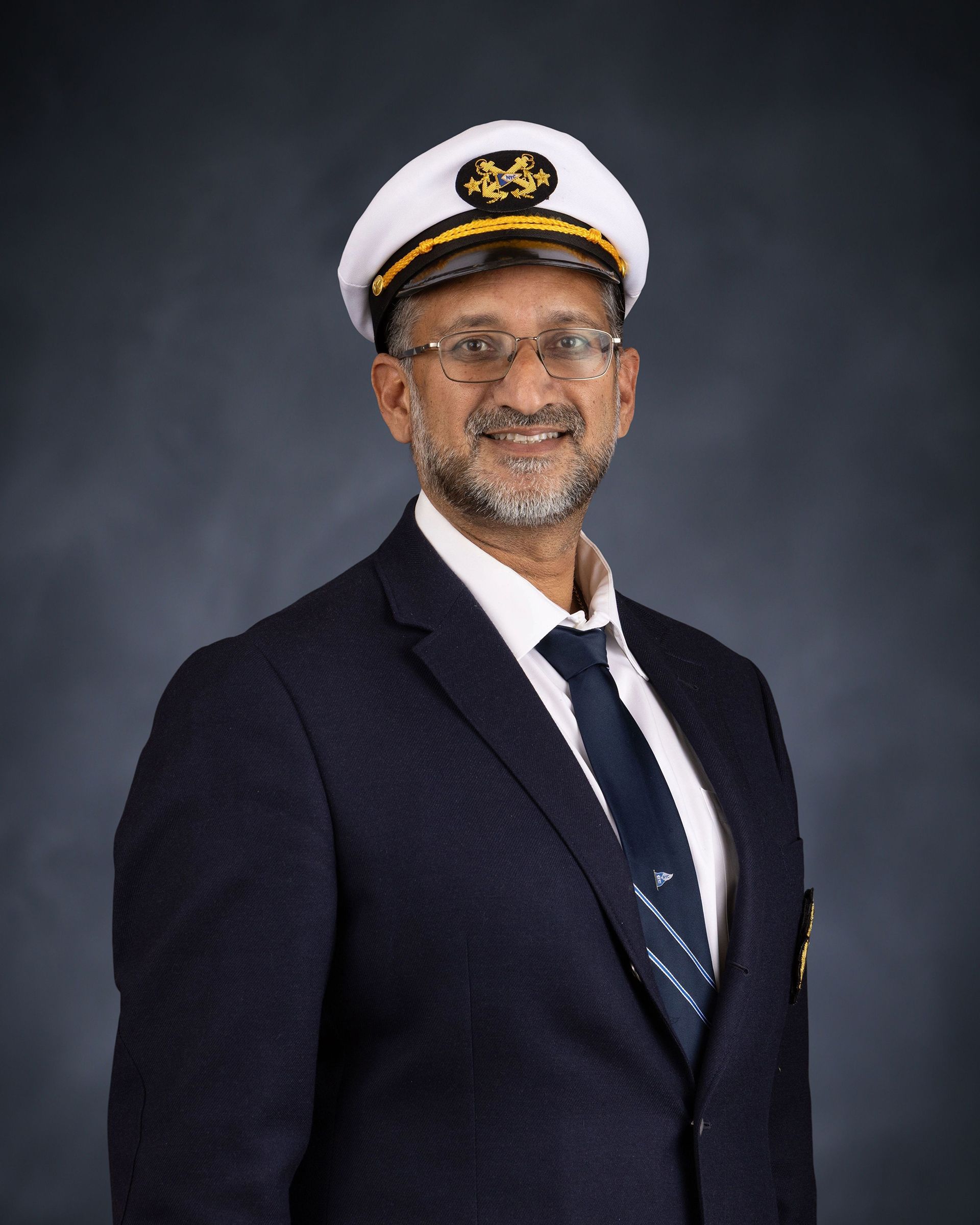 Vice Commodore Len Ferris photo