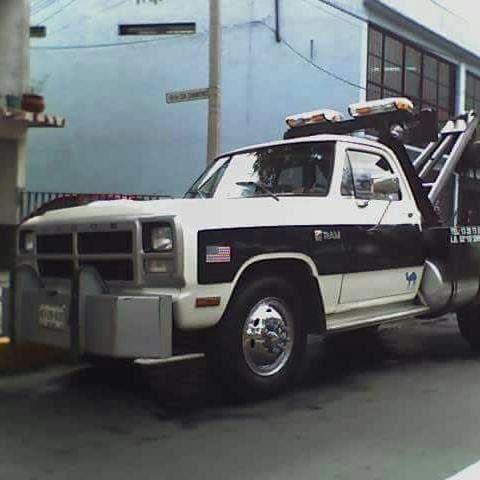 DYG GRÚAS