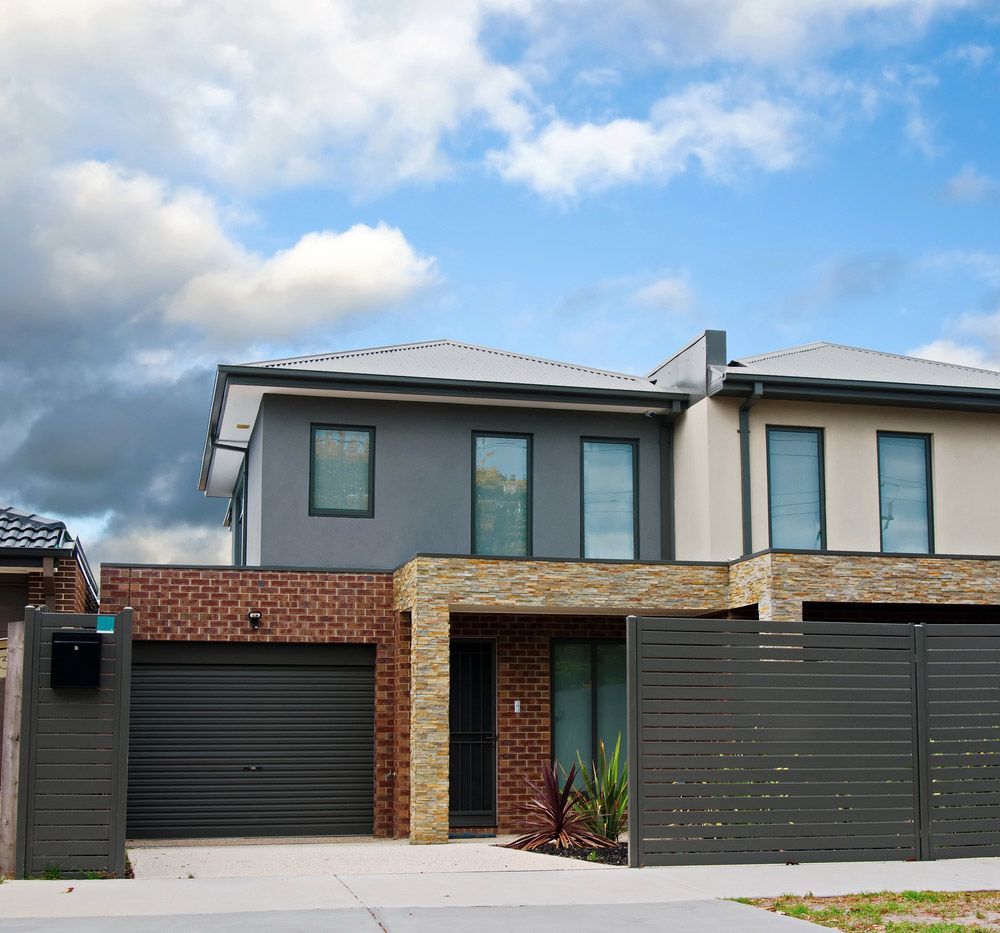 A House With A Fence — Glenn Merrick Constructions In Bowen, QLD
