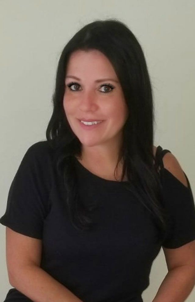 Aline Paredes