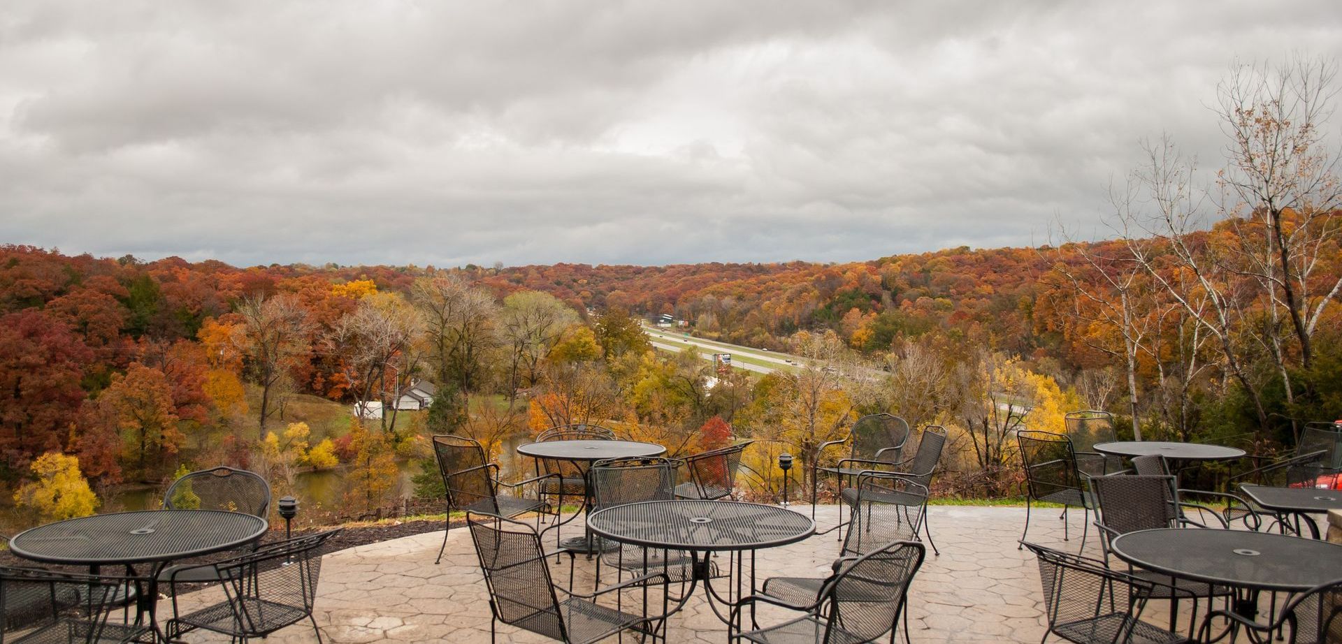 Settle In for an Evening of Delicious Dining & Drinks at Canterbury Hill in Holts Summit, MO.