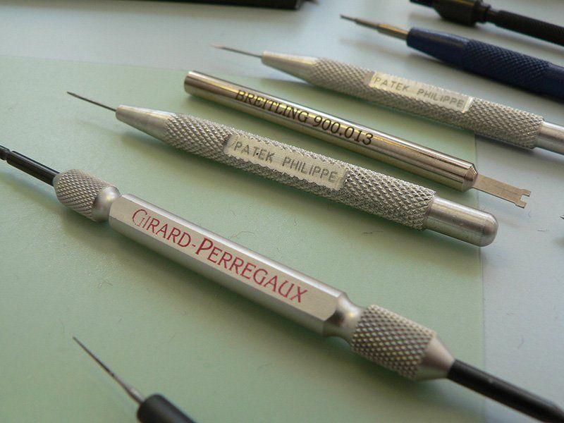 set cacciavite per orologi