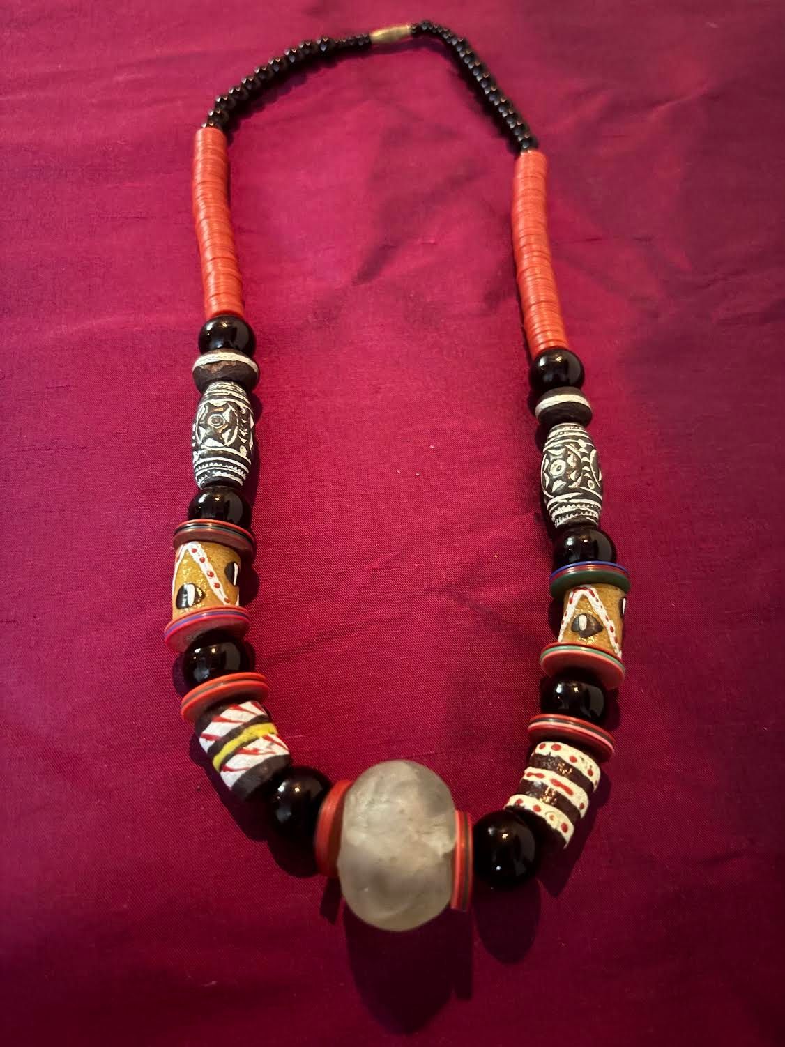 Jus de Bissap Necklace