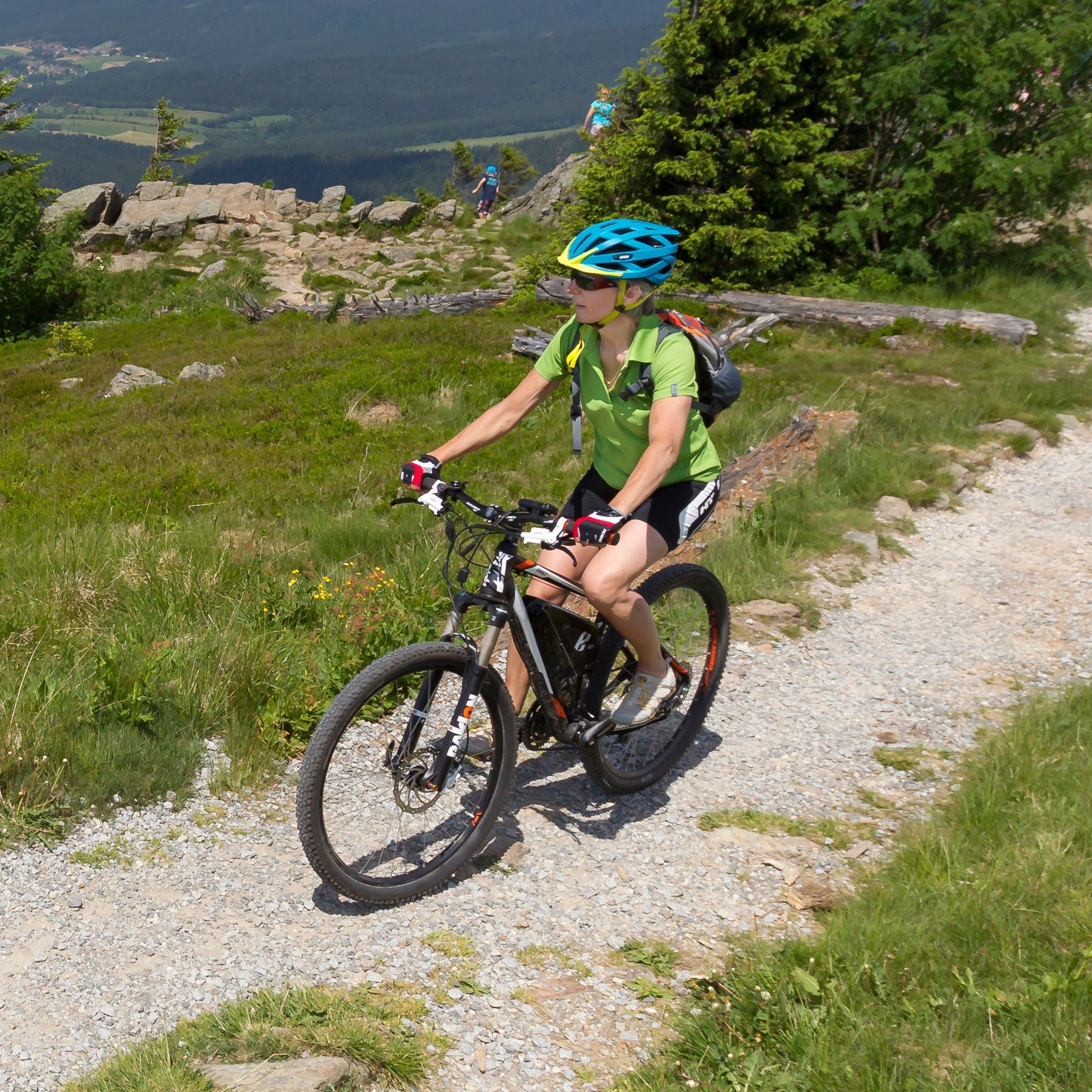 Radfahren und Mountainbiken im Bayerischen Wald.