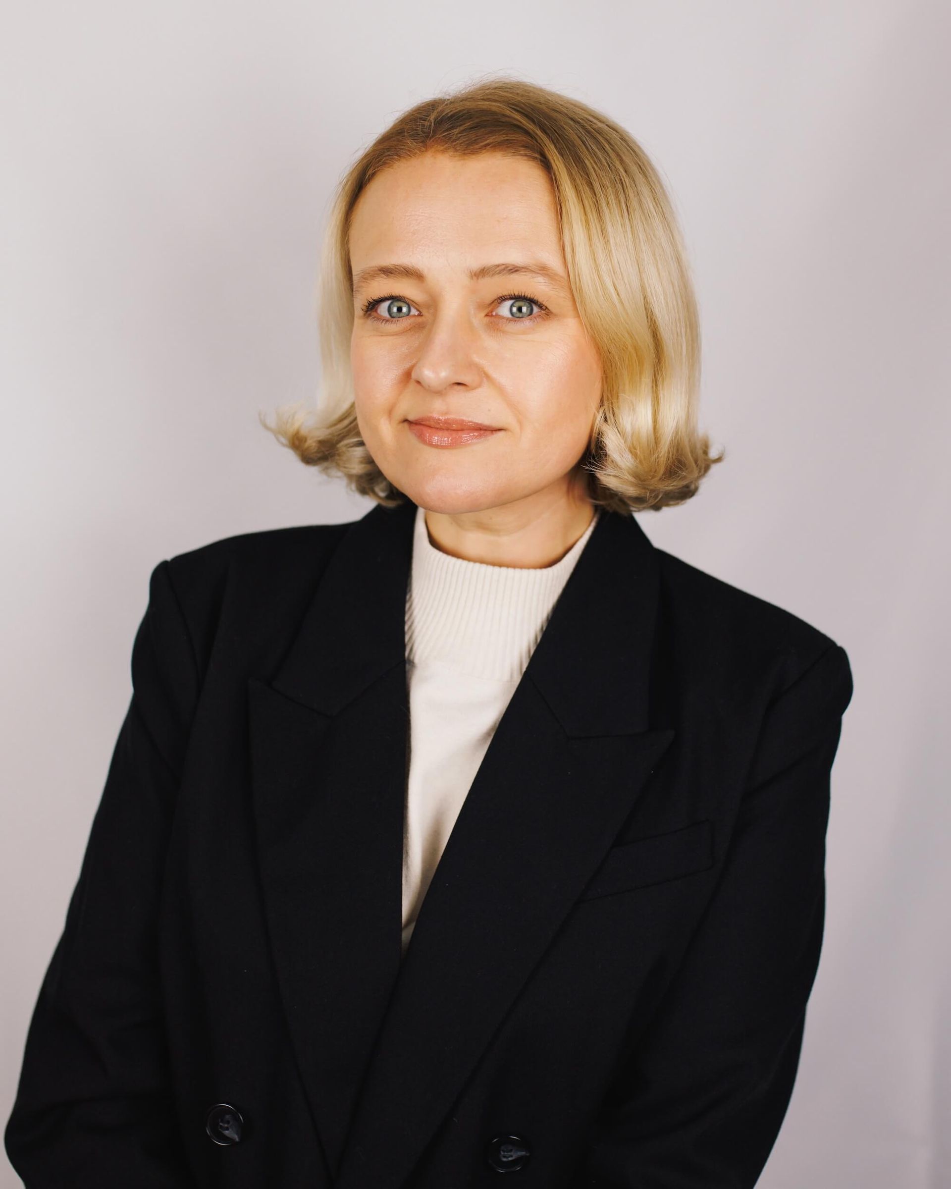 Ewelina Caiger & Co