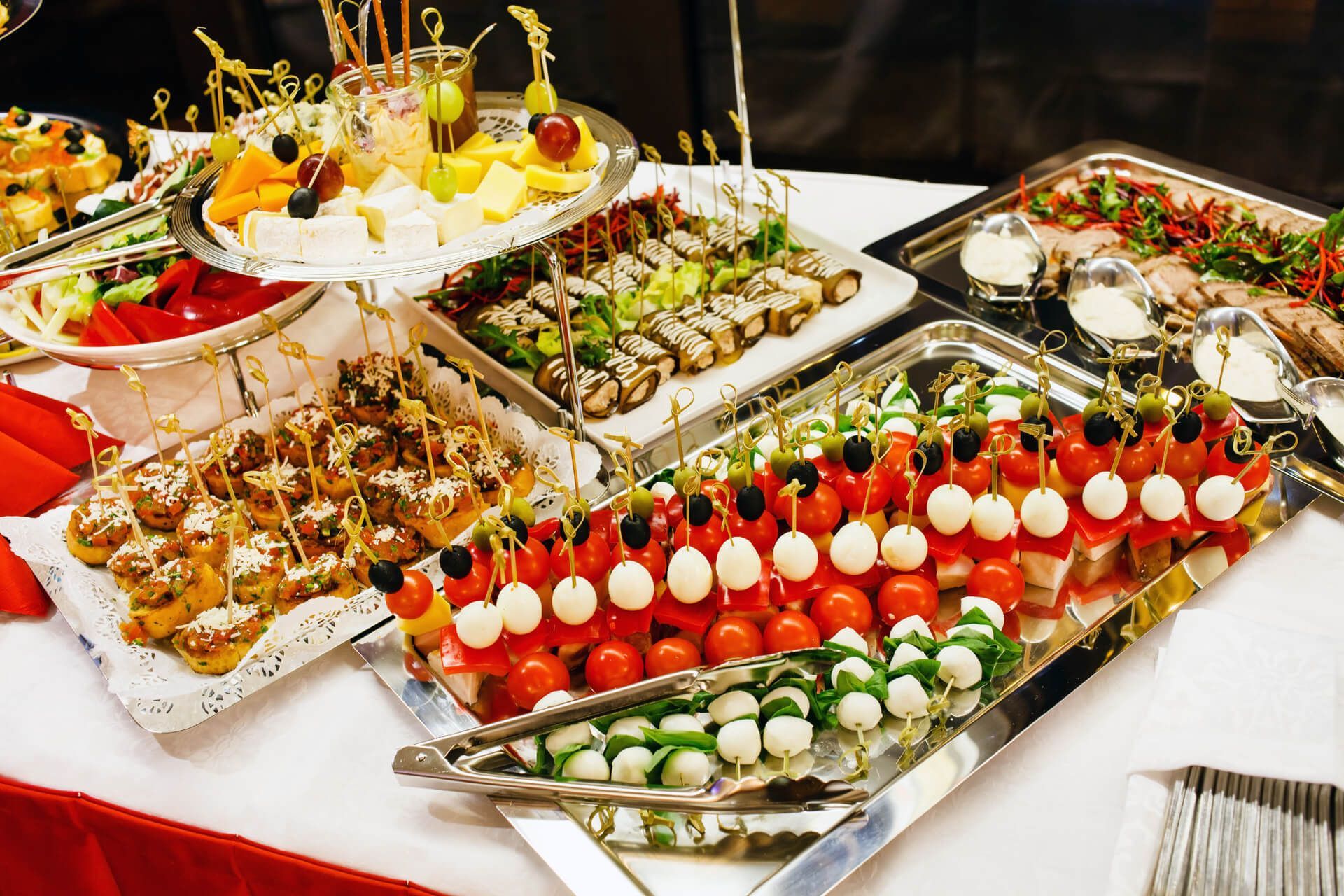 Take the sting out of Christmas catering