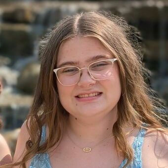 Isabelle McBain