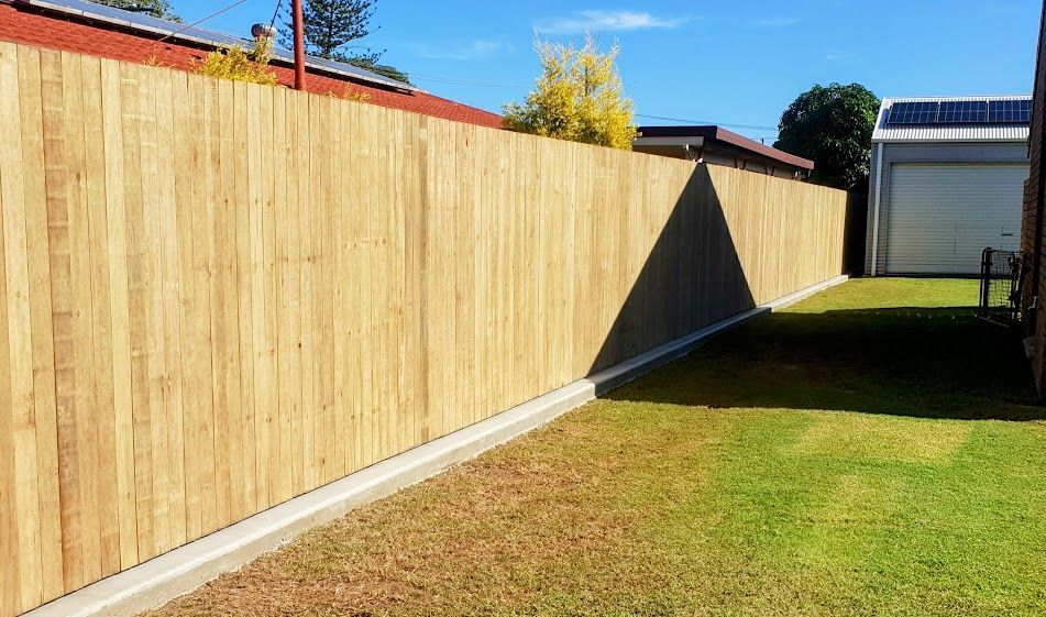A newly installed timber fence