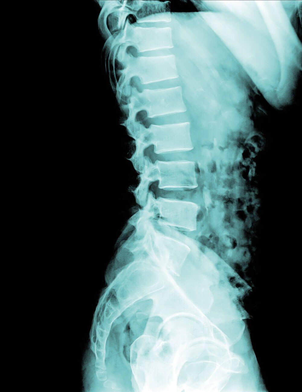 DR. CARLOS O. MAYA QUEVEDO