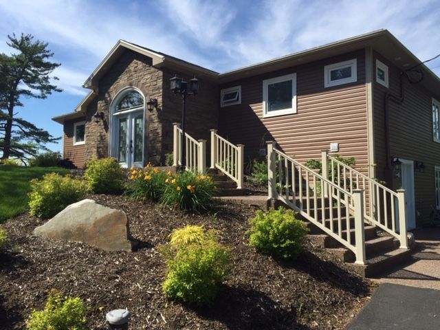 vinyl railings in  muskoka