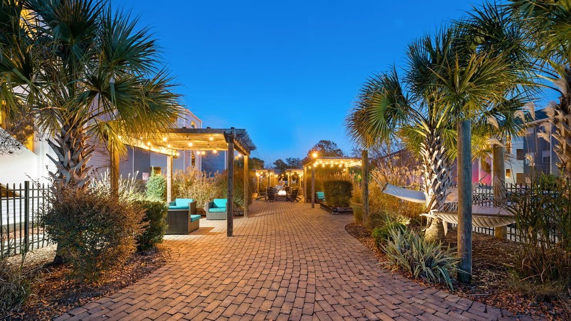 outdoor social lounge at Wilmington Commons in Wilmington, NC.