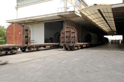 Terminale+ferroviario1-396w.JPG