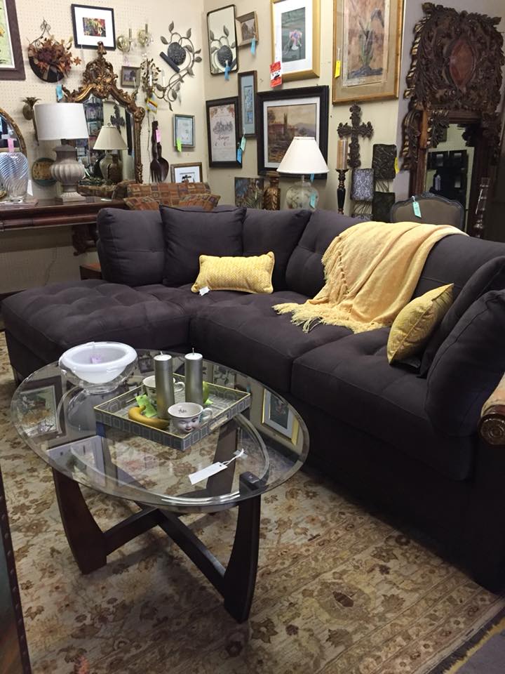 Consignment — Black Sofa in Deerfield Beach, FL Consignment — Black Sofa in Deerfield Beach, FL