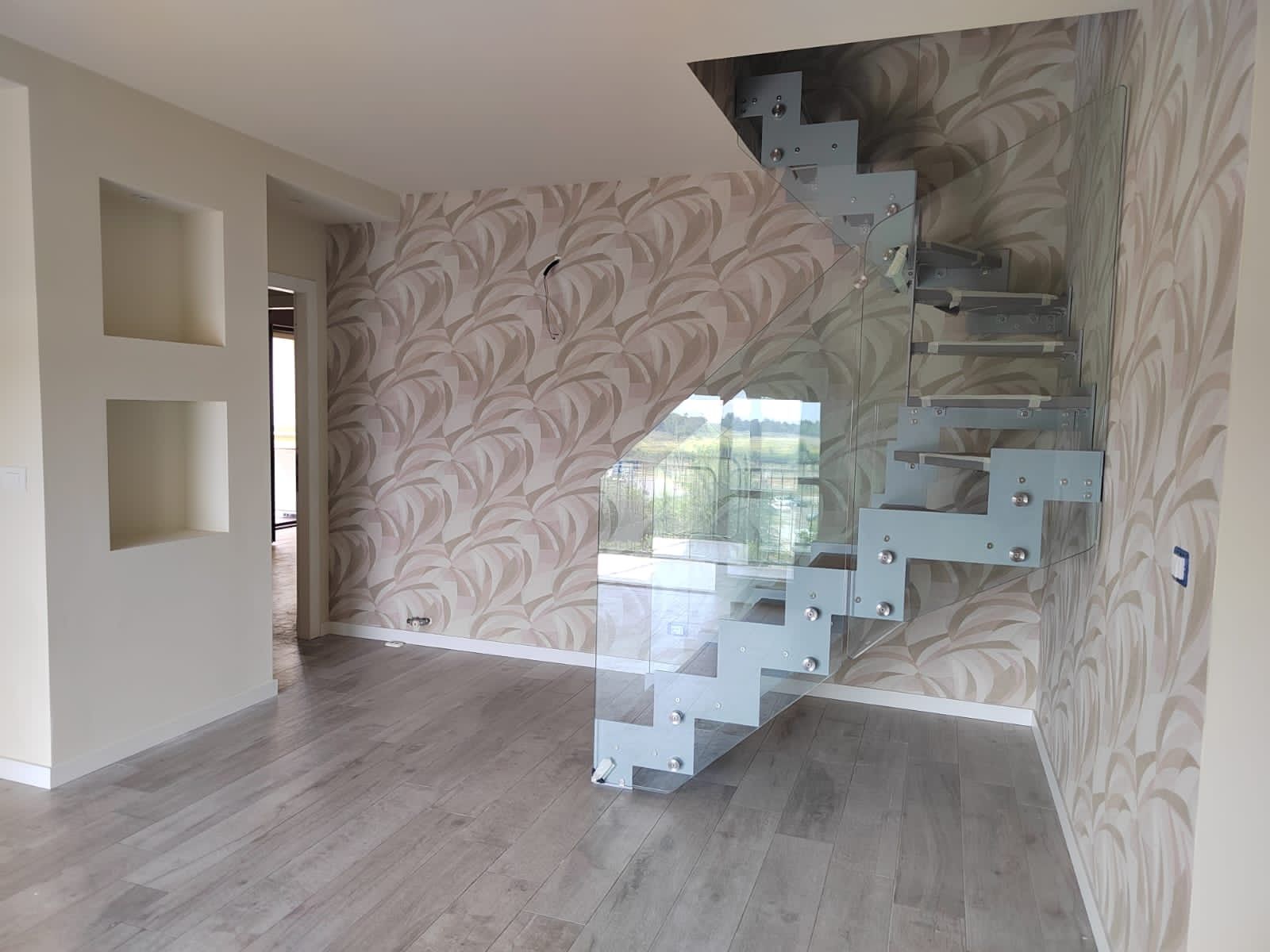 Zona scale in seguito alla consulenza di un arredatore di interni a Torino