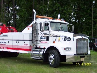 Professional Car Repair Shop — White Tow Truck in Lake City, FL