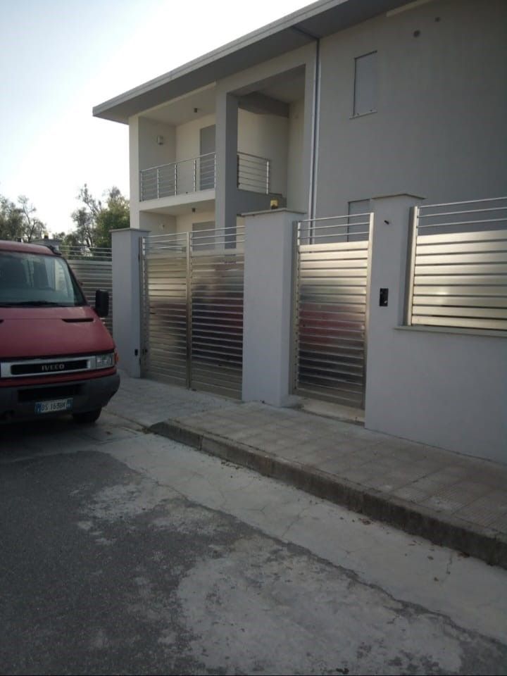 recinzione e cancello in acciaio inox