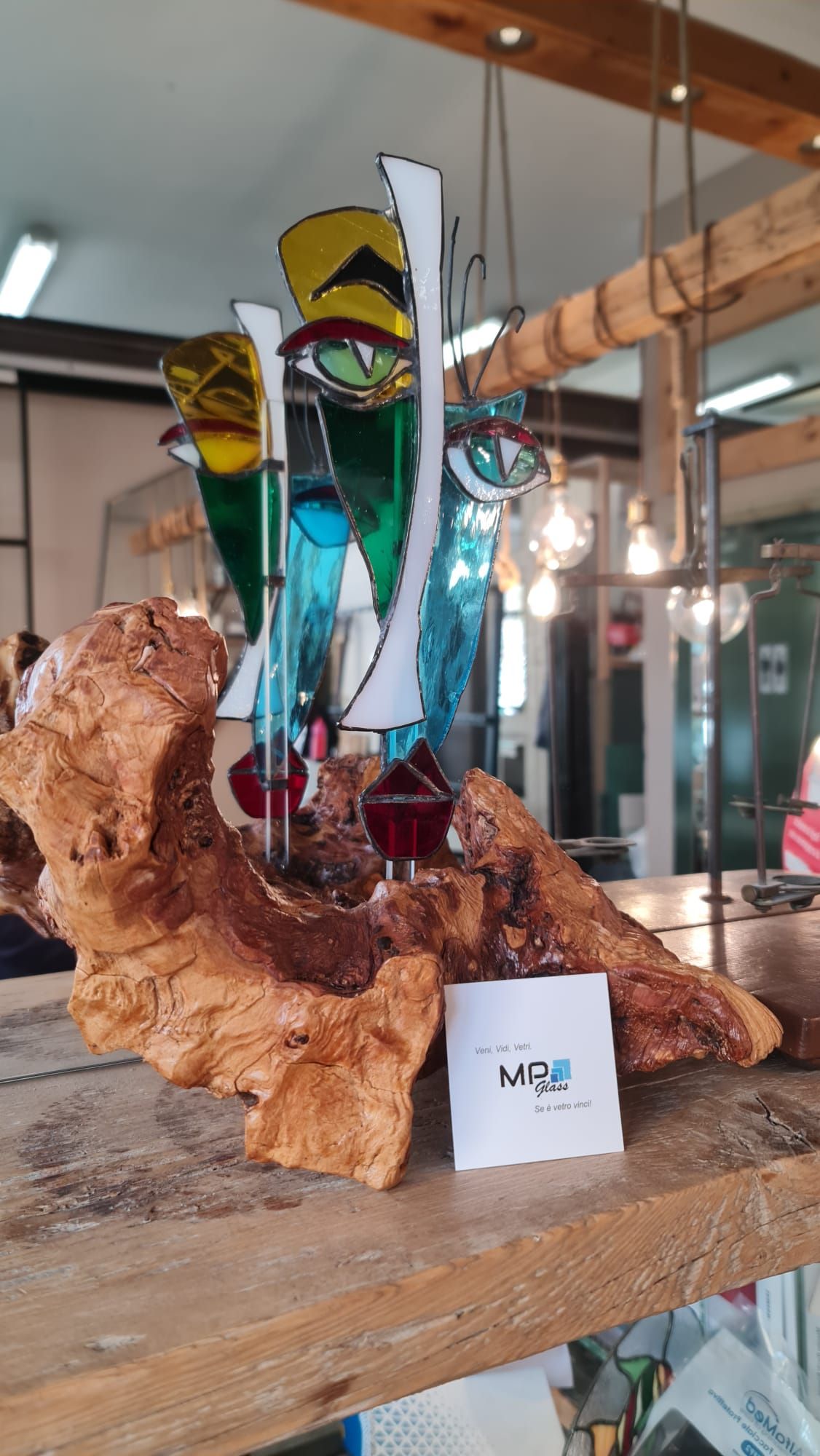 decorazione su vetro a Roma