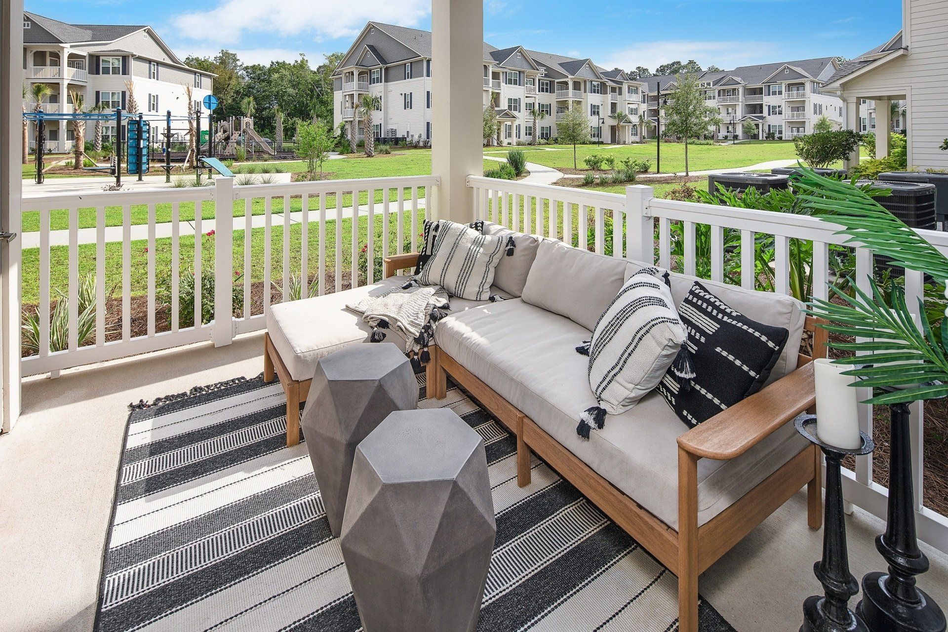 Gallery Apartment Complexes Near Charleston