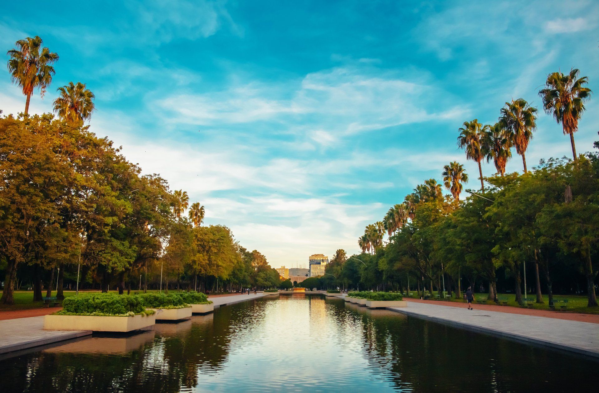 Porto Alegre - Hotéis Deville