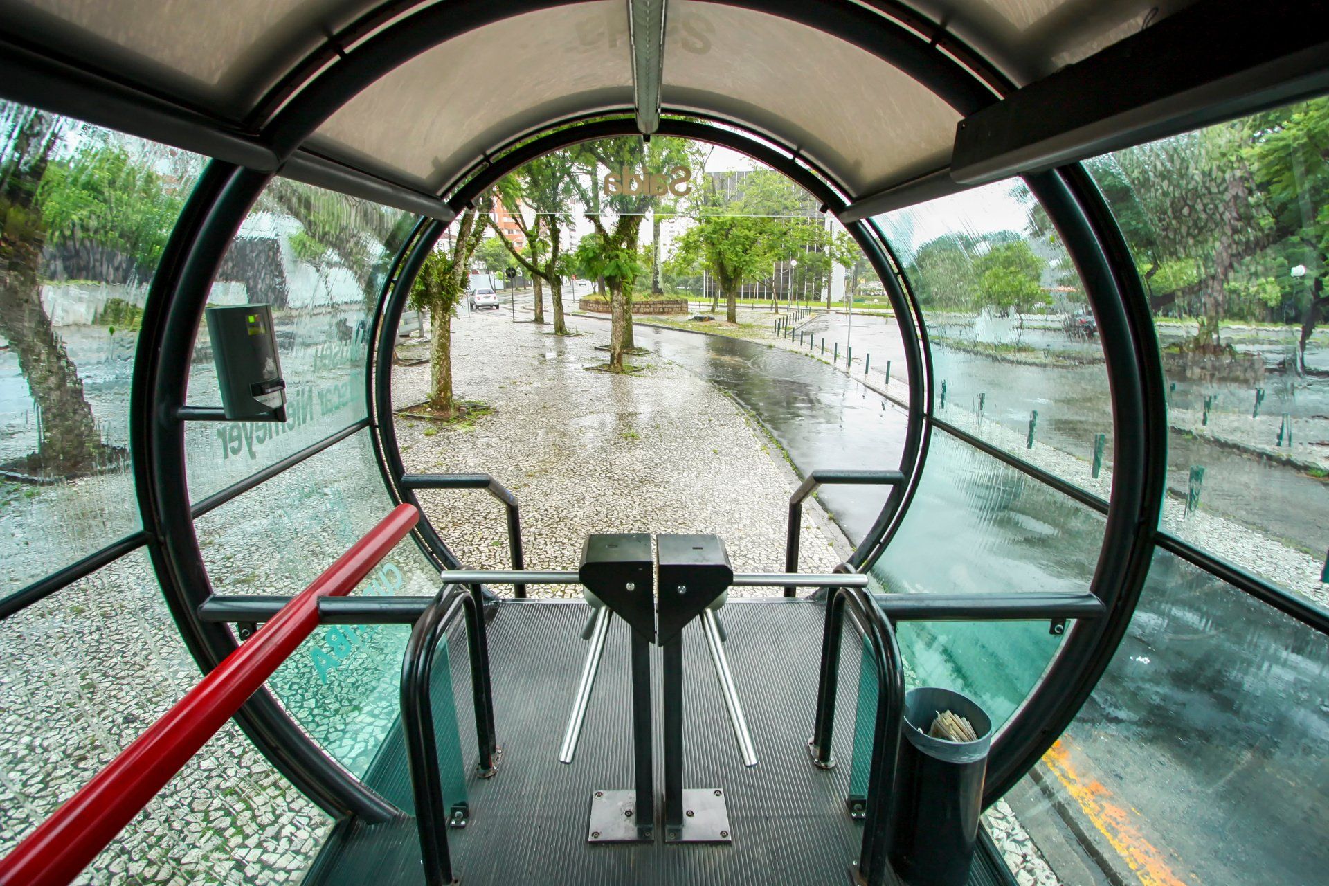 O que visitar em Curitiba Hotéis Deville