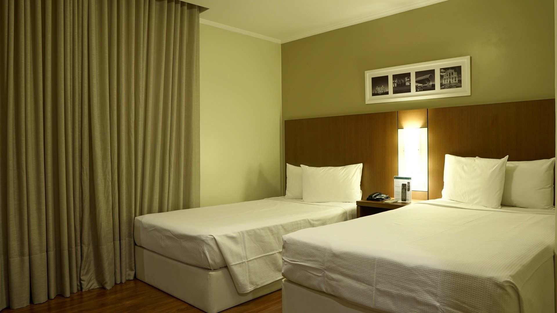 Superior Família 1 cama de casal + 1 de solteiro