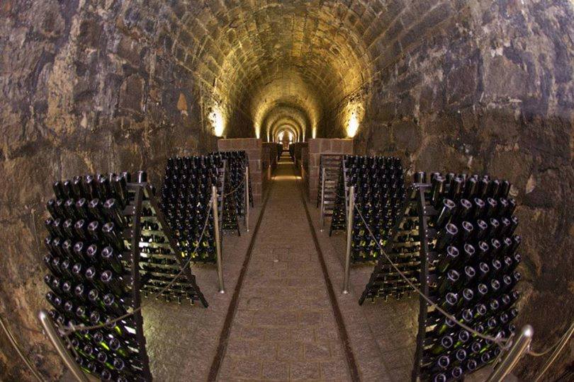 Cave Colinas de Pedra