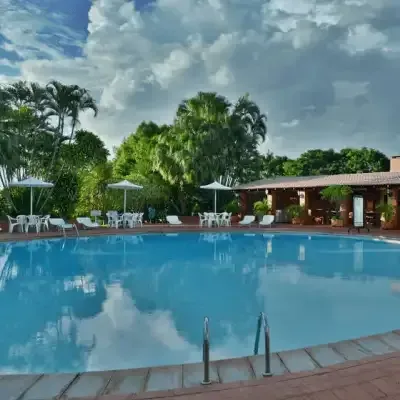 Hotel Deville Guaíra