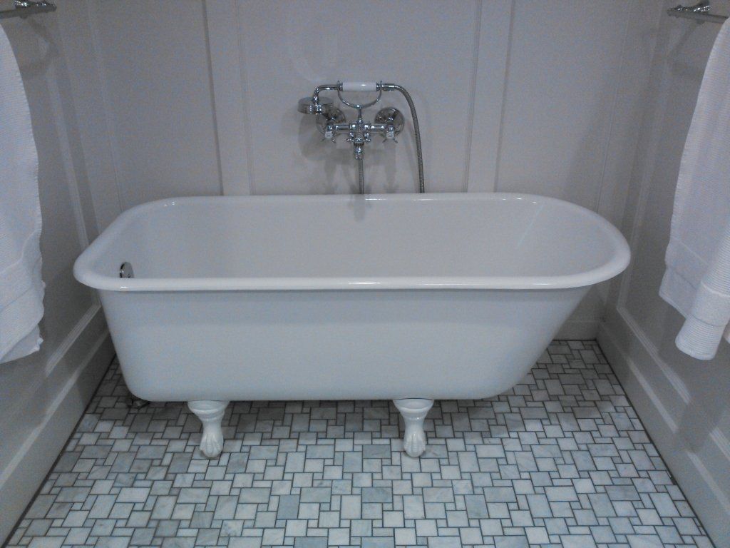 image-27642-clawfoot tub 22.JPG?1418425893227