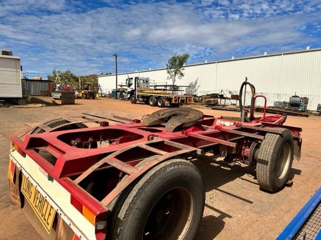 Finish Customized White Aluminum Trays Trailer — Wright's Welding Operations In Ryan, QLD