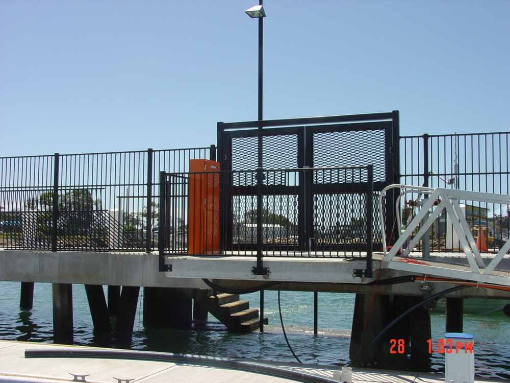 Wharf fencing & gates — Gates Darwin in Pinelands, NT