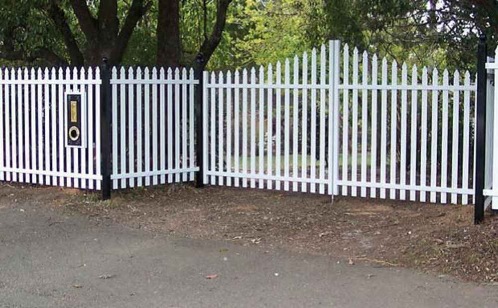 Black aluminium fence — Fencing Darwin in Pinelands, NT